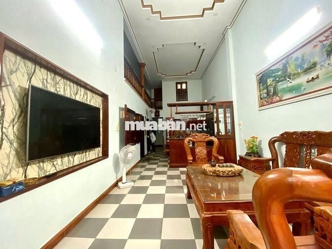 Cho thuê Nhà nguyên căn nội thất gỗ xịn 2pn Châu Văn Liêm- Vĩnh Nguyên