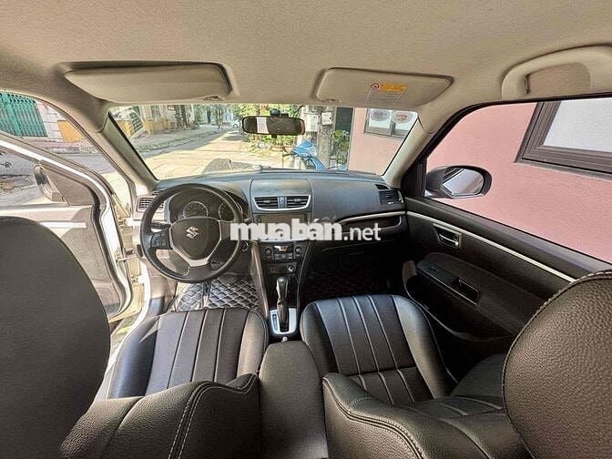 Suzuki Swift 2015 1.4 AT - 50000 km