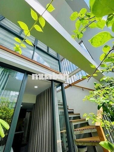 CỰC PHẨM! NHÀ 5T- NGUYỄN THIỆN THUẬT Q.3 - NGANG 4.1M - CHỈ 11.9 TỶ TL