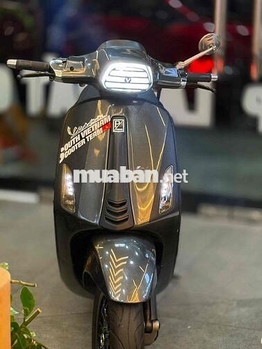 cần bán con vespa đã lên đồ chơi nhiều