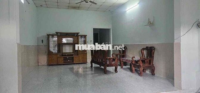 Nhà cấp 4 đẹp cách đường Đồng Khởi cây xăng 75 chỉ 600m