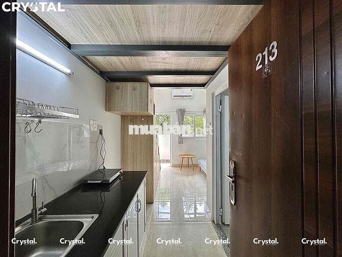 Duplex ban công, máy giặt riêng, full NT, bảo vệ 24/7 ngay Đầm Sen Q11