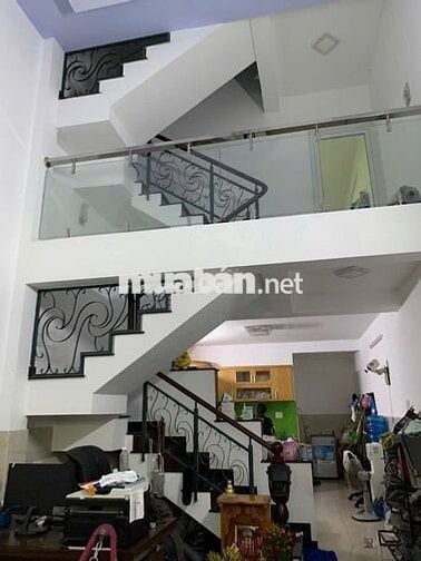 Chính chủ cho thuê nhà  đẹp DT:4x16 giá 11tr/thg 2lầu ,HBP,TĐ
