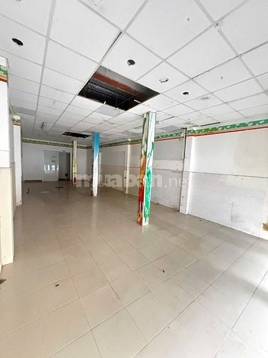 ➢CHO THUÊ NHÀ 8x CỬU LONG Quận 10 ➢Diện tích: 5x20 trệt 1 lầu