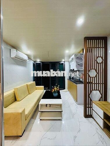 Hơn 2 tỷ tập thể Tân Mai, tầng 1, 55m, 2N1WC, oto qua nhà, kinh doanh