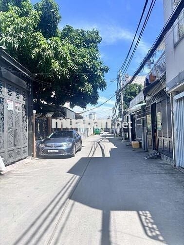 Gấp Bán Đất Full Thổ Cư - 5,5m x 13,5m - Đường Xe Tải - Nhỉnh 6 Tỷ