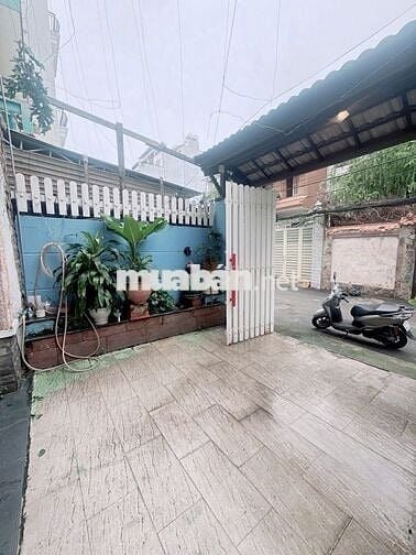 Giảm 2.2 Tỷ. Nhà đẹp Bùi Đình Túy 4 tầng 100m2 vuông A4. Giá 18.8 Tỷ