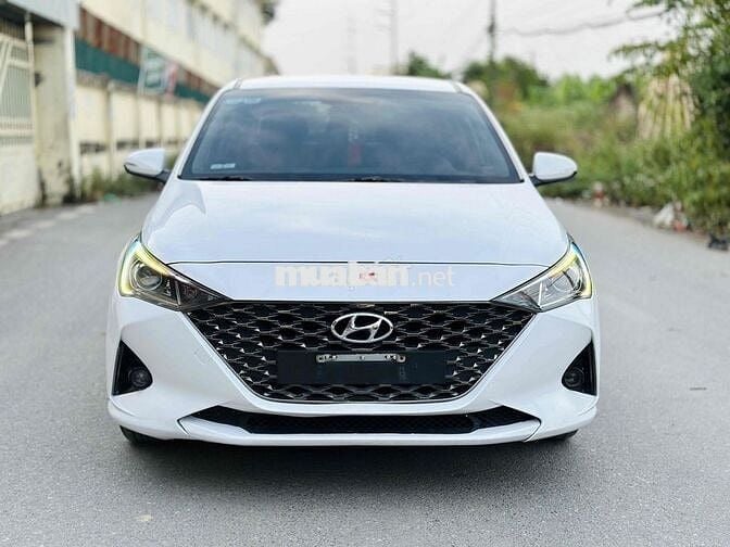 Hyundai Accent 2021 1.4 AT - 74000 km