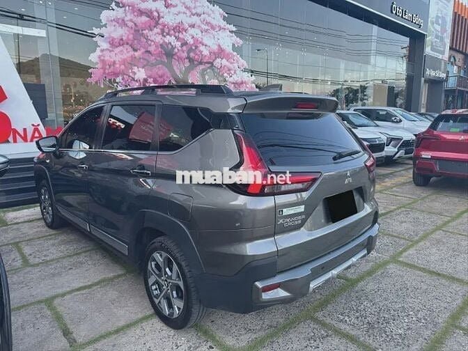 XPANDER CROSS 2023 – SUV