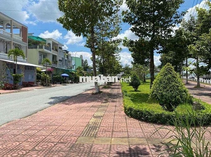 2 NỀN LIỀN KỀ GIÁ TỐT ĐƯỜNG N1 KHU HÀNH CHÍNH TỈNH VĨNH LONG