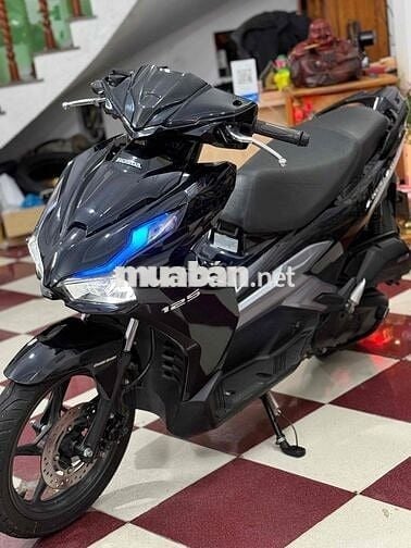 Ab 2024 lên đèn demi nét trước sau, biển 43