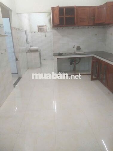 Lên TP làm việc, nhà dư trống cho thuê