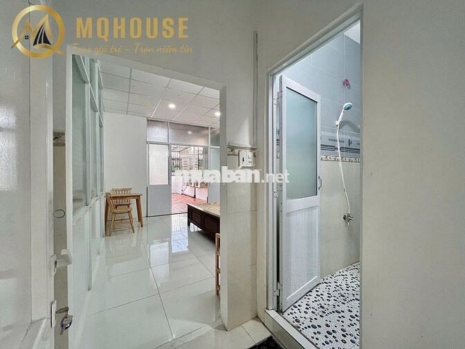 CHDV -1PN-1WC - ban công, 40m2, nội thất - 5 triệu,160/92 Phan Huy Ích