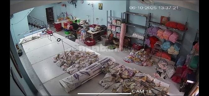 Xưởng may  cần tuyển thợ nữ vắt sổ 