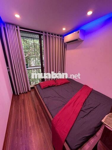 NHÀ TẬP THỂ SỔ ĐỎ GIÁ 2 TỶ , HIẾM CÓ , HỘ KHẨU HAI BÀ