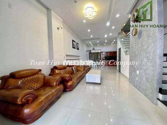 Nhà 4 phòng ngủ hiện đại, có sân ô tô, khu phố Tây An Thượng