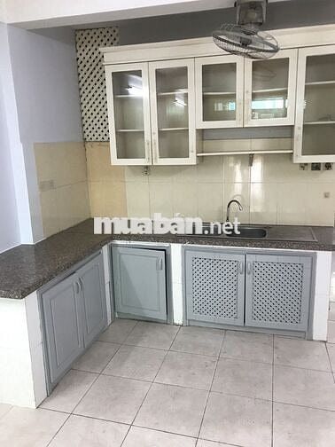 Nhà 1 lầu, 4m x 25m, 2PN, 2WC, kd buôn bán dc,MT nội bộ,khu Bình Phú 1