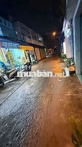 Ket tiền bán gấp căn nhà siêu hiếm bình tân