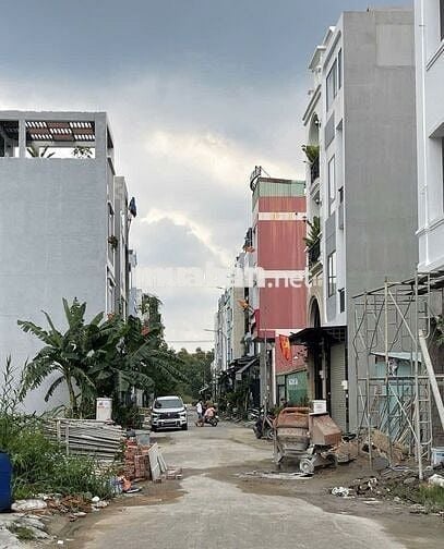 BÁN NHÀ 2 TẦNG BÌNH TÂN - NGANG KHŨNG 15M - NHỈNH 3 TỶ