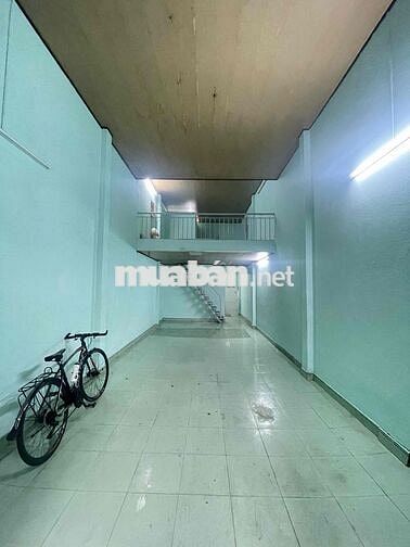 cho thuê nhà nguyên căn trệt lửng dt 4x20