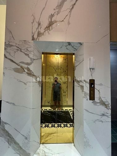 Bán nhà 2 mặt tiền mới xây : Giá 13 tỷ 5