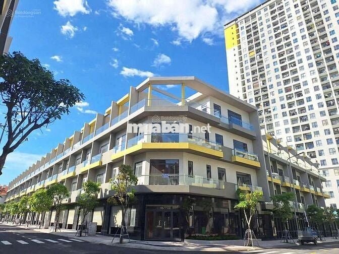 BÁN NHÀ PHỐ 2 MẶT TIỀN BCONS UNI VALLEY, ĐÔNG HÒA CHỈ 12,8 TỶ