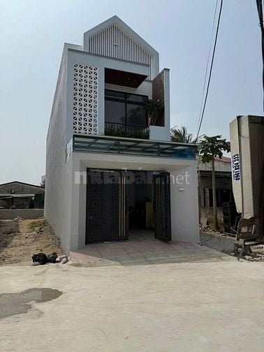 Bán nhà MT đường Bàu Gốc , Bình Chánh