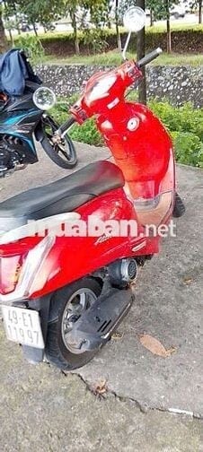 Cần bán xe Attila FI máy móc im ru giá 4tr4