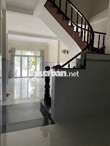 Nhà cho thuê cách Aeon 800m thích hợp để ở, làm văn phòng,KDOL