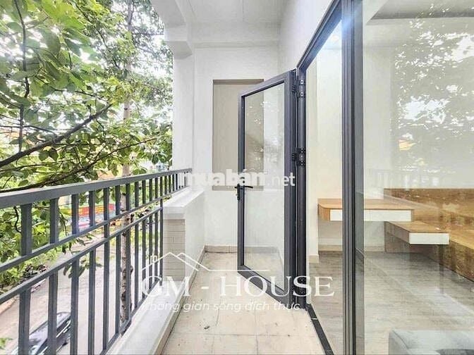 NGAY NGÃ TƯ HÀNG XANH_ NGUYỄN GIA TRÍ, P25, BÌNH THẠNH BAN CÔNG LỚN💥