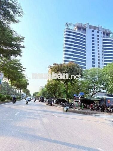 Bán Biệt Thự Từ Liêm 175m - MT 12m - 4 Tầng - Chỉ 240tr/m Gần Ngoại