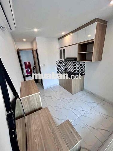 NHÀ 23PHÒNG- DOANH THU 100TR- CẦU DIỄN