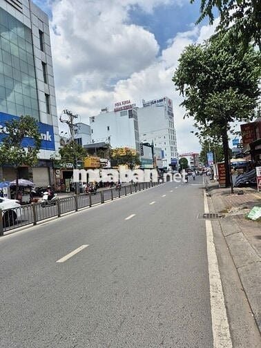 Cho thuê mặt tiền đường Phạm Hùng-Tạ Quang Bửu ngang 12m giá 140tr