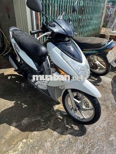 Honda click trắng ngọc Trinh  biển 65 máy zin êm f