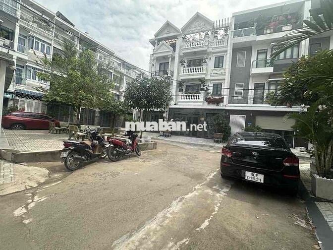 CHỈ NHỈNH 7 TỶ, BÁN NHÀ RIÊNG HUỲNH TẤN PHÁT NHÀ BÈ, 7x12, 4PN, GẦN CẦ