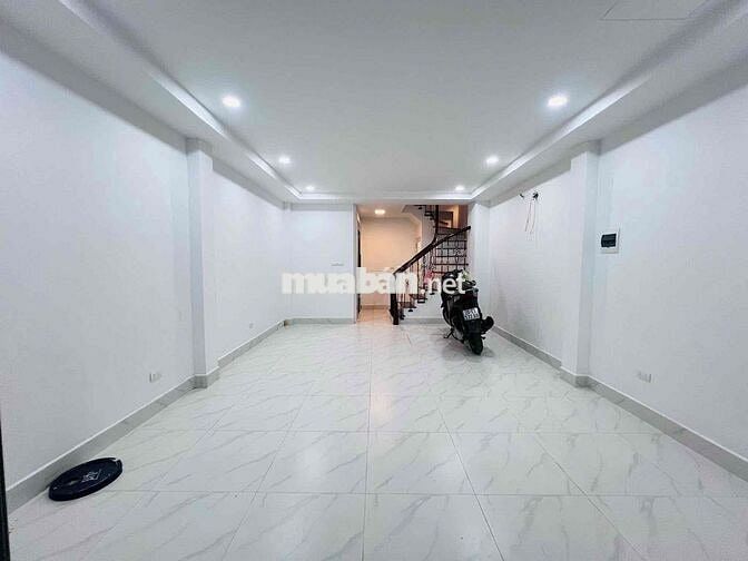 BÁN NHÀ XUÂN ĐỈNH 35m2 -6TẦNG THANG MÁY CHỈ HƠN 8 TỶ