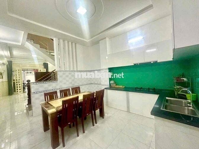 HXH 2pn2wc 64,5m2  kèm 2 máy lạnh đường số 8 P11