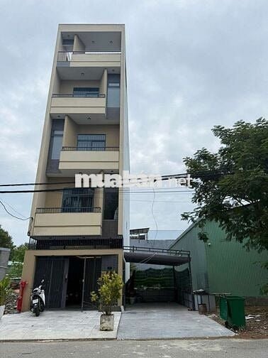 Cần bán lô đất đường 10m5 sát Hoàng Minh Thảo