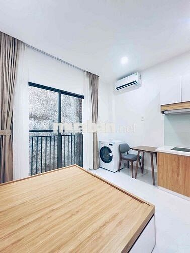 Studio Ban Công 28m2 - Máy Giặt Riêng - Thang Máy - Nguyễn Tri Phương