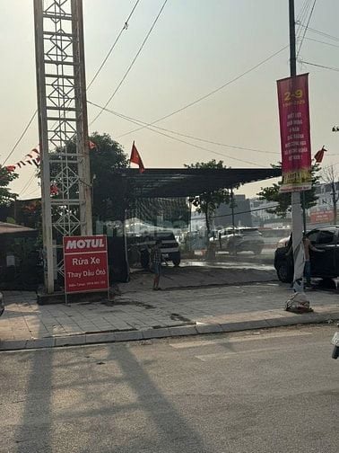 Nhượng bãi rửa xe, chăm sóc xe hơi ngay đầu cổng Louis City Đền Lừ, HM