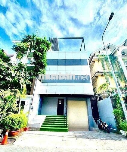 SIÊU PHẨM NHÀ MỚI 5 TẦNG K300 – 42F Nguyễn Minh Hoàng, P.12, TB, Hầm