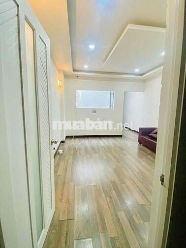 CHO THUÊ NHÀ MẶT TIỀN ĐƯỜNG BẠCH ĐẰNG, DT 4,2X20 TRỆT 3 LẦU