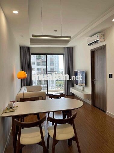 Q7 Riverside 2pn2wc full nội thất, vào ở liền