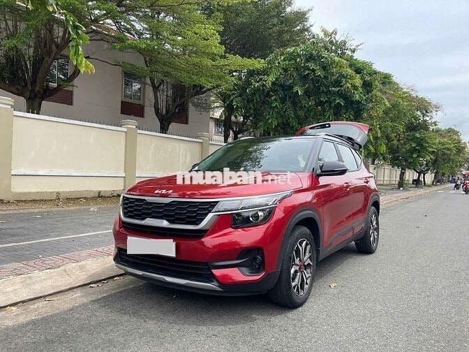 Kia Seltos 2023 Deluxe 1.6 AT - 49000 km