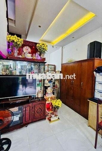 Bán gấp nhà 3 tỷ nhỏ xíu 40m2, Sát Lotte Q7, Ngã 4 Nguyễn Thị Thập