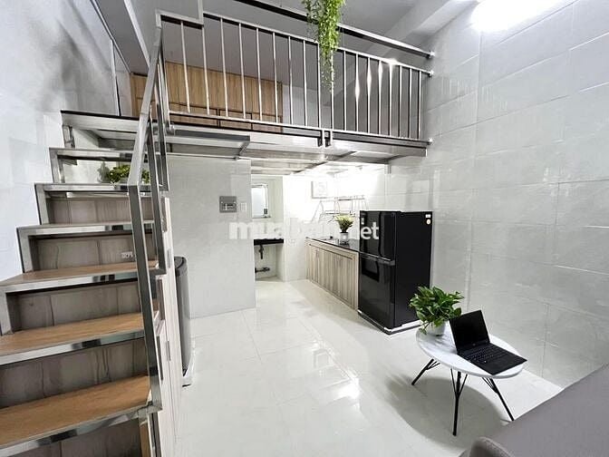 GÁC LỬNG MỚI TOANH, NỘI THẤT ĐẦY ĐỦ ĐỐI DIỆN ĐH BÁCH KHOA QUẬN 10