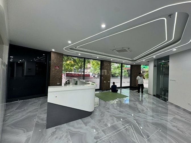 Tôi là chủ nhà cho thuê sàn văn phòng tại toà nhà số 3 Dịch Vọng Hậu, 