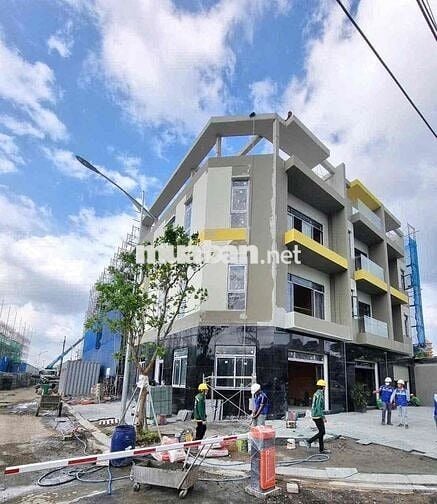 🌇 NHÀ PHỐ BCONS UNI VALLEY – TÂM ĐIỂM PHÁT TRIỂN MỚI TẠI TP.HCM