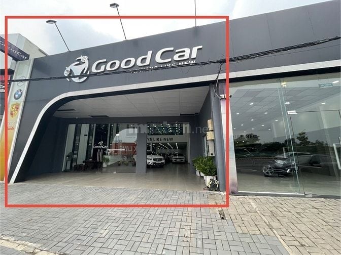 Nhà mt Nguyễn Văn Linh, Q7, sát NTT.Dt 10m×30m,2 lầu,hd thuê 50tr,33ty