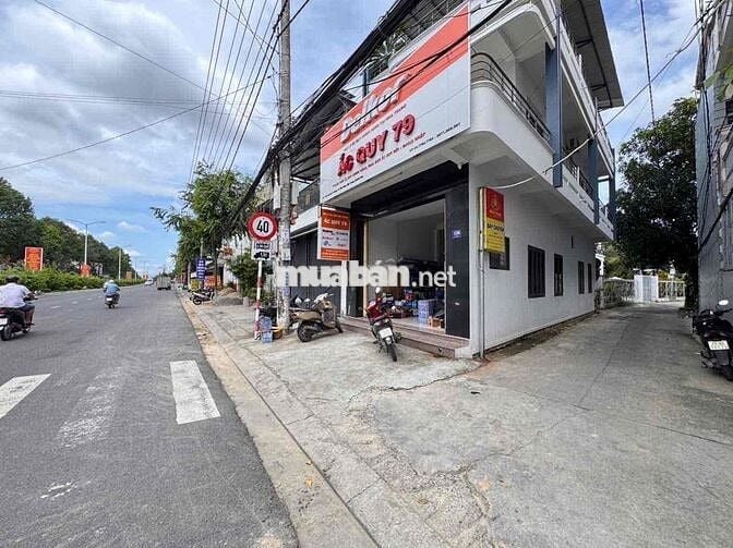 Bán Nhà Vườn 2 MT bám đường hơn 20m, chia đc 2,3 - P. Tây Nha Trang.